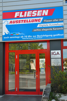 Eingang zu unserer großen Fliesenausstellung